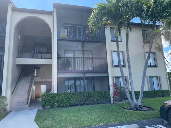 616 Sea Pine Way #D1, Greenacres, FL 33415