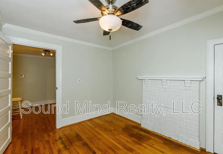 1514 Fairview Rd — Photo 25