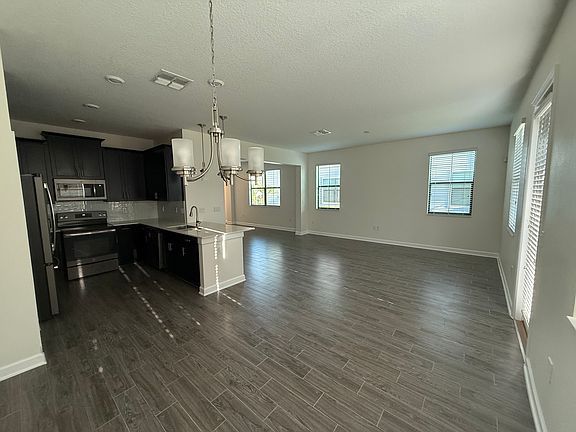 5th image of 11060 Whistling Pine Way