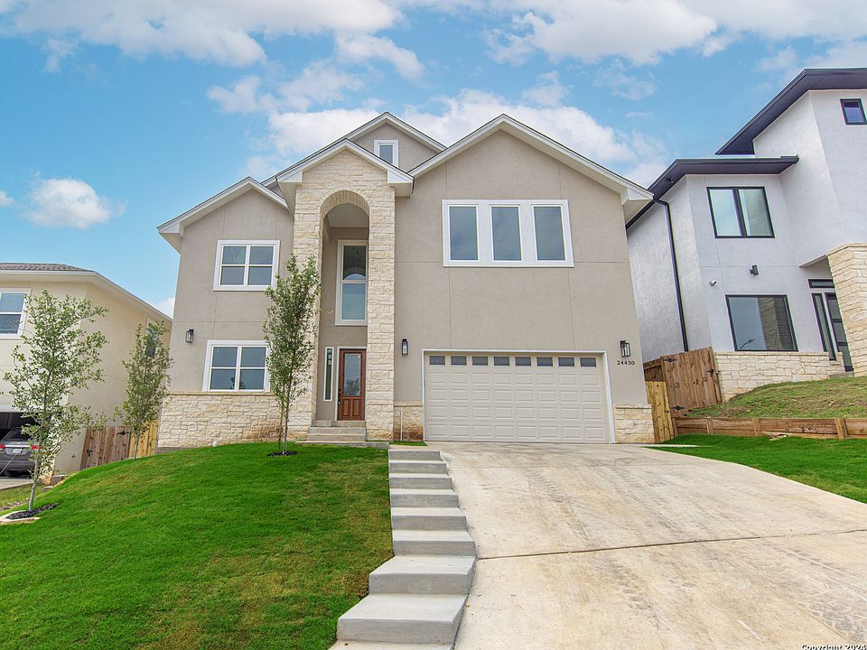 1st image of 24430 CANYON ROW