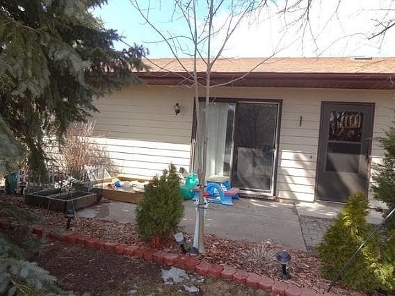 1st image of 731 Saint Paul Dr
