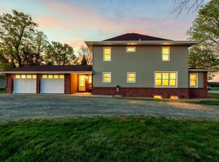 8711 County Road 7 NW, Maple Lake, MN 55358