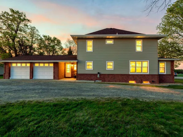 8711 County Road 7 NW, Maple Lake, MN 55358