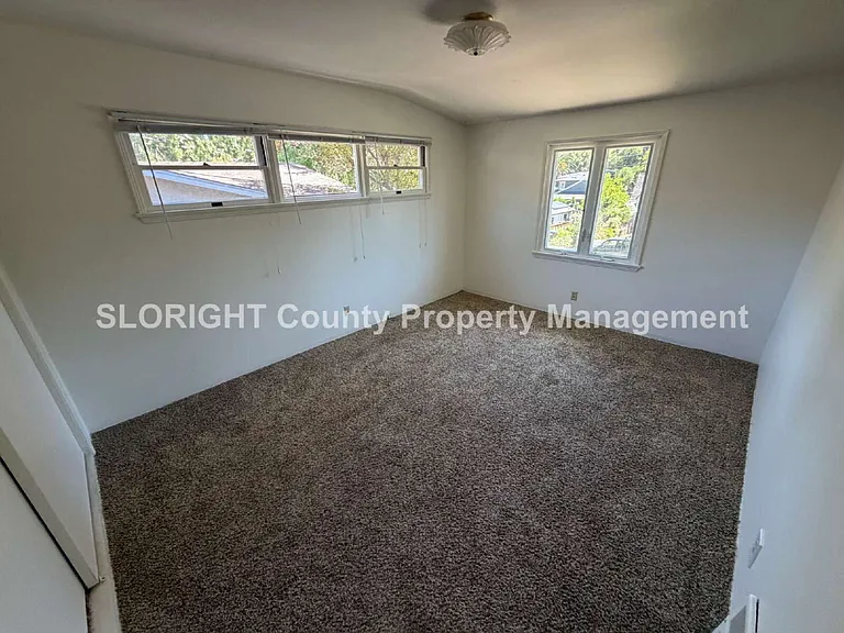 137 Broad St — Photo 13