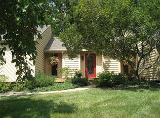 235 Sycamore Creek Dr, Springboro, OH 45066