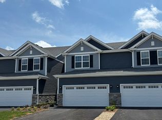 1745 Baler Ave, Aurora, IL 60503