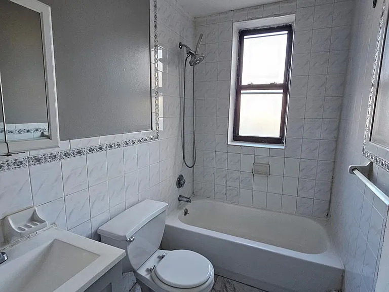 66 N 9th St #3J — Photo 6