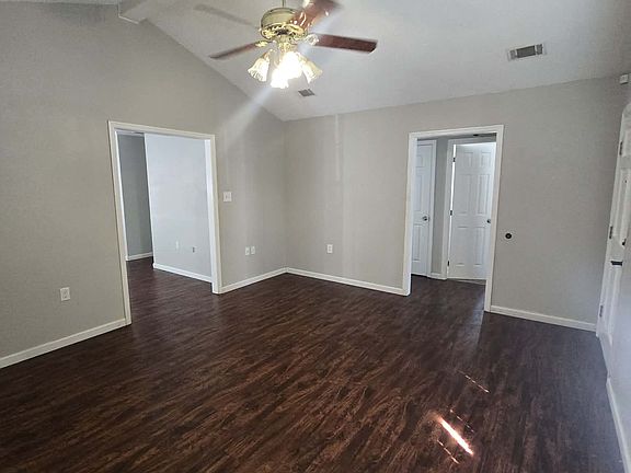 3rd image of 1779 Wayland Park Dr