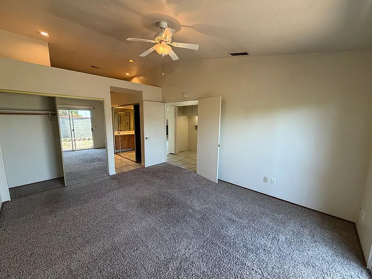 9201 Norseman Ct — Photo 14