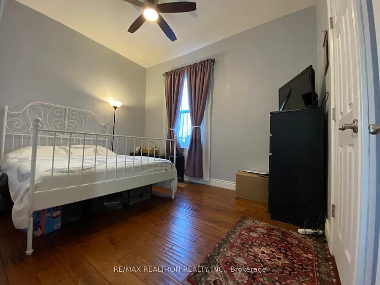 134 Wesley St — Photo 5