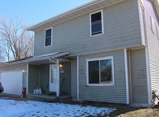 W123 Janz Ct, De Pere, WI 54115