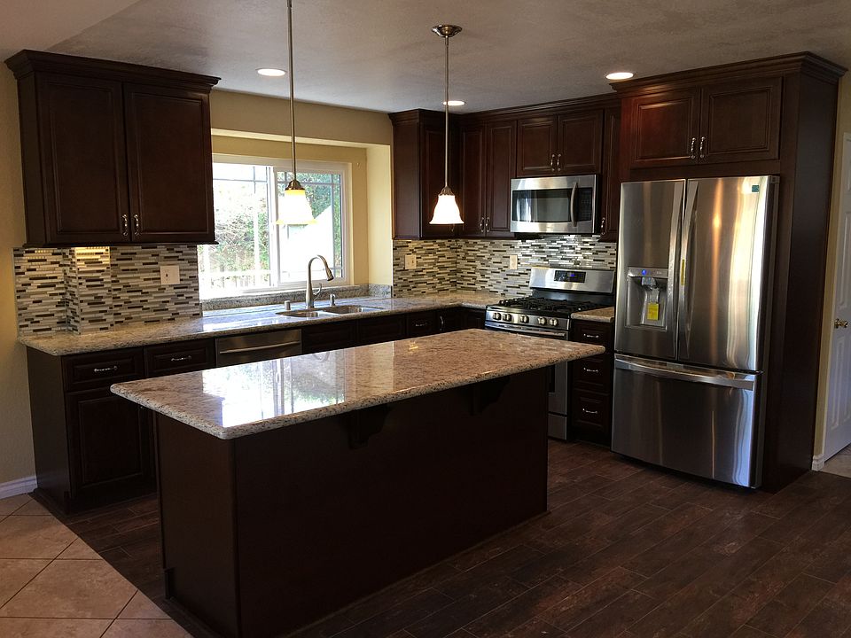 1st image of 3409 Evergreen Pl