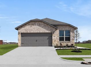 8216 Kingfisher Rd, Pilot Point, TX 76258