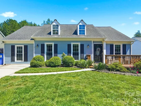 14023 Eden Ct, Pineville, NC 28134