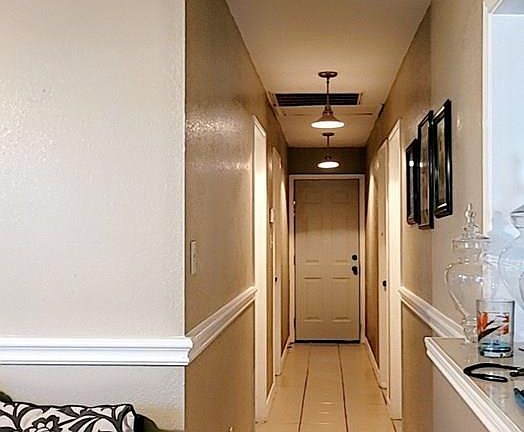 4th image of 594 Pera Ave