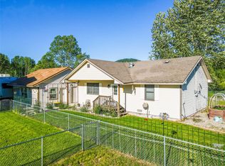 522 E 3rd St, Libby, MT 59923