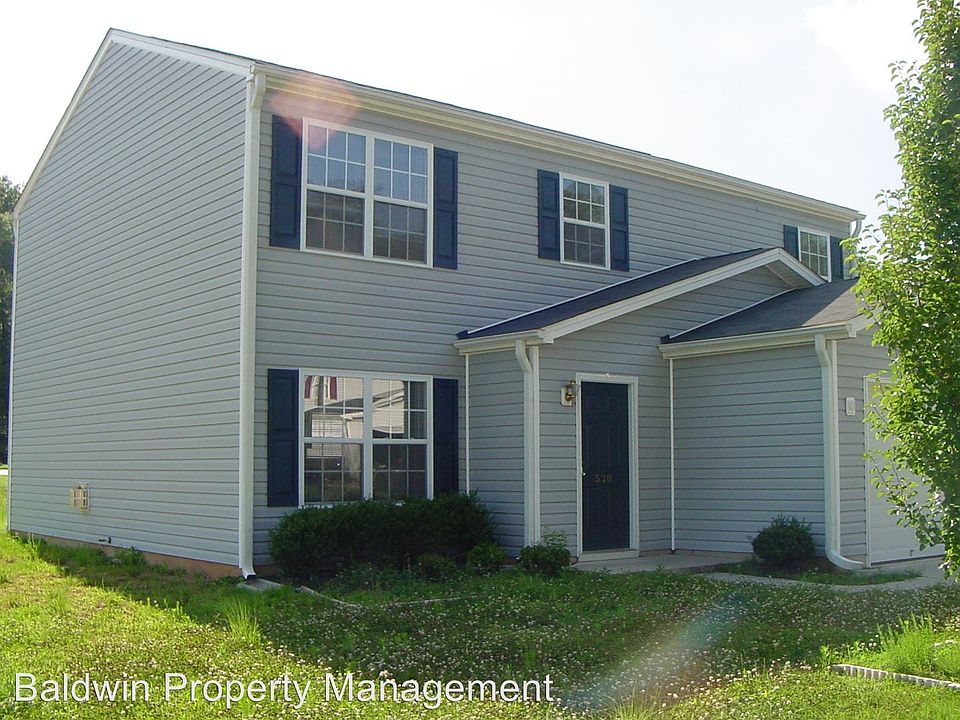 2nd image of 530 Bedford Knoll Dr