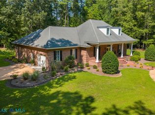 452 Sunset Vista Dr, Hartfield, VA 23071