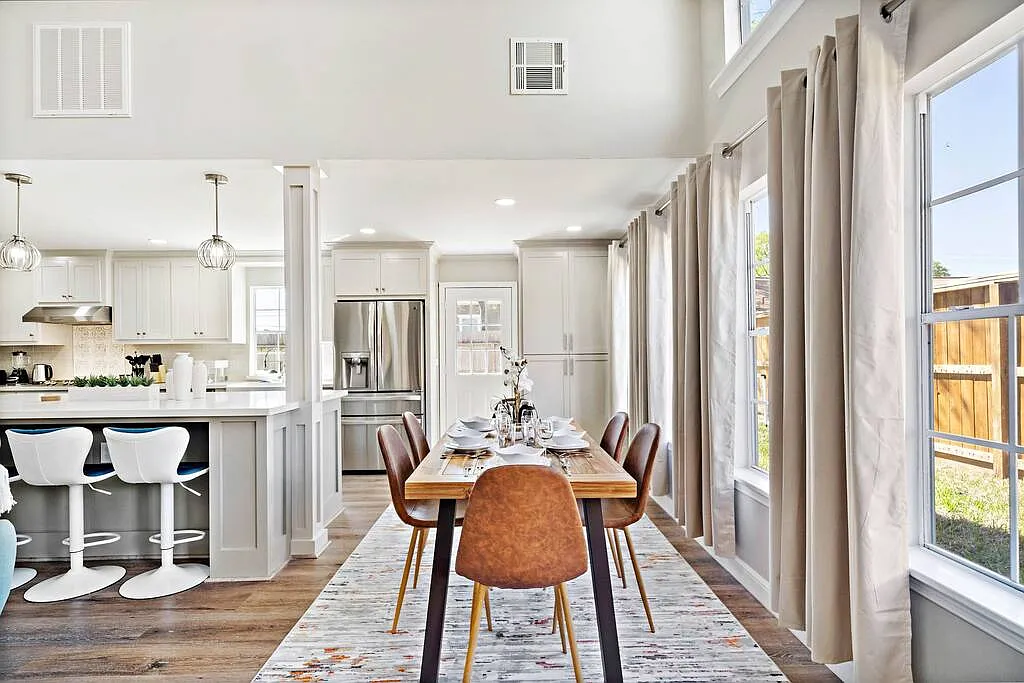 3 bed, $9,000 — Photo 3