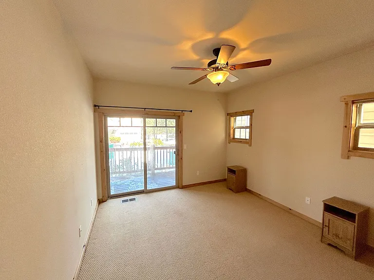 11357 Brockway Rd — Photo 14