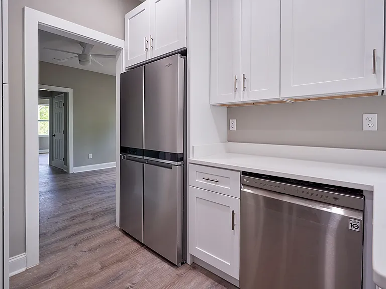 217 Circle Ave #1 — Photo 2