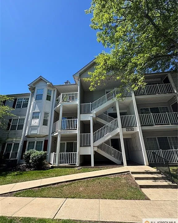 7 Sheffield Ct