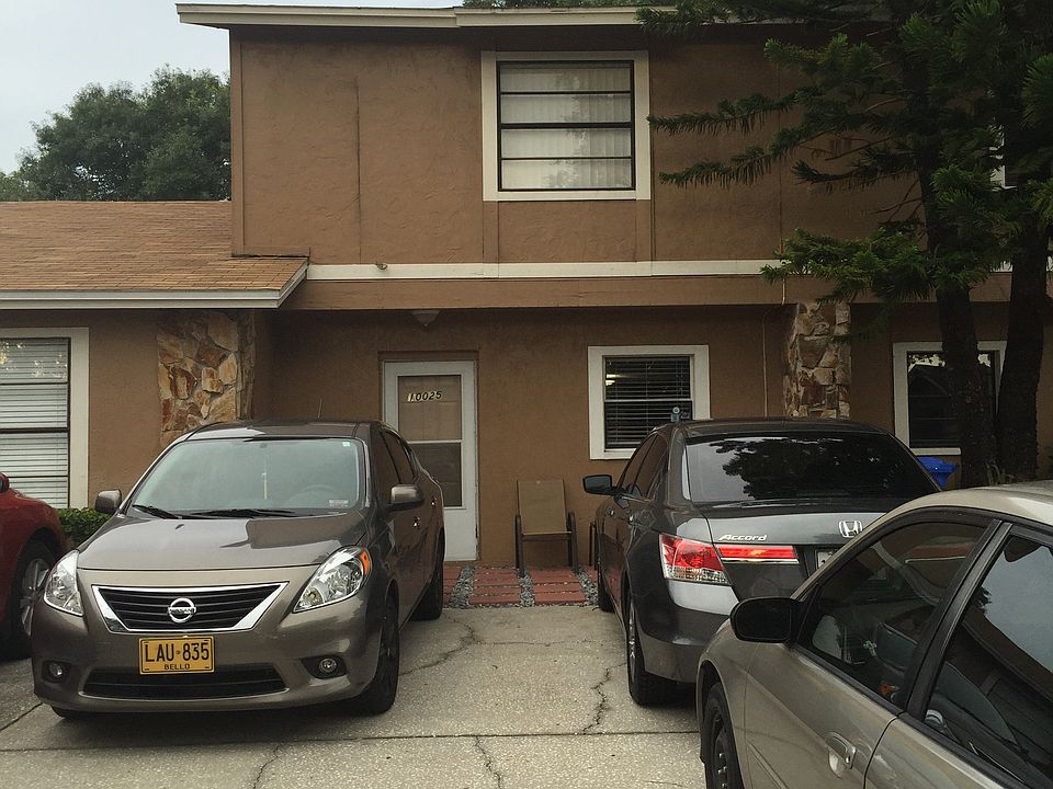 1st image of 10025 Lake Oak Cir