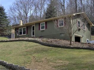 644 Valley Rd, Spruce Pine, NC 28777