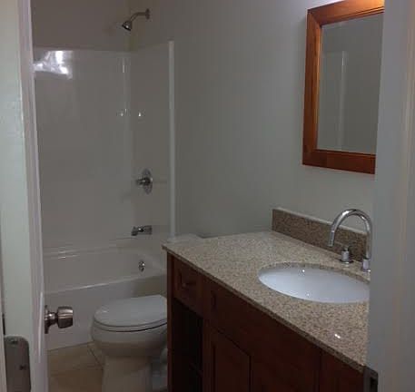 4th image of 127 Old Forge Dr