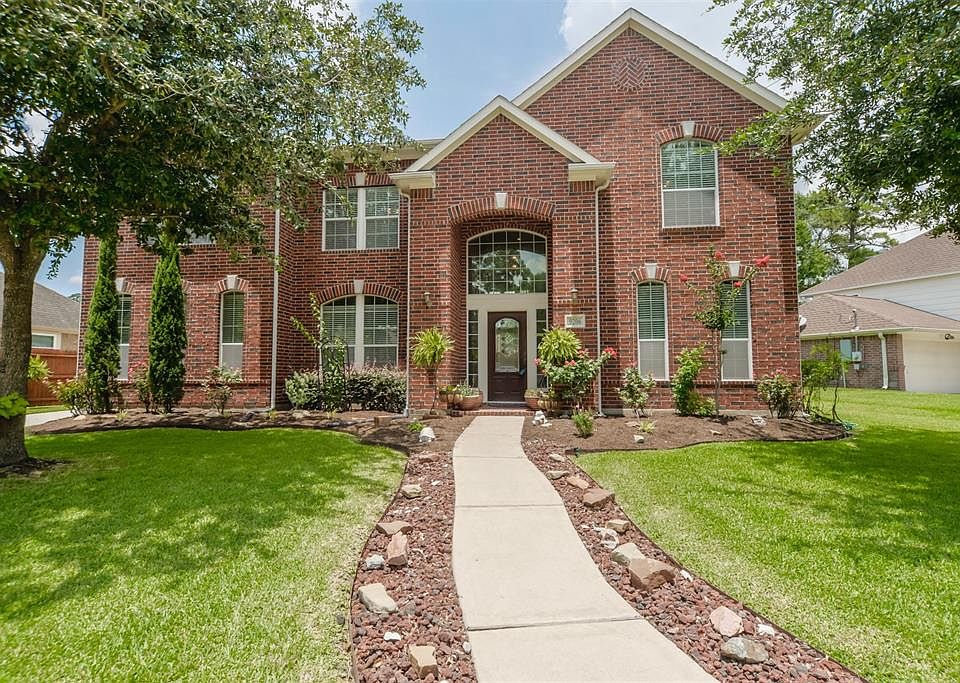 2nd image of 9206 Forest Creek Dr