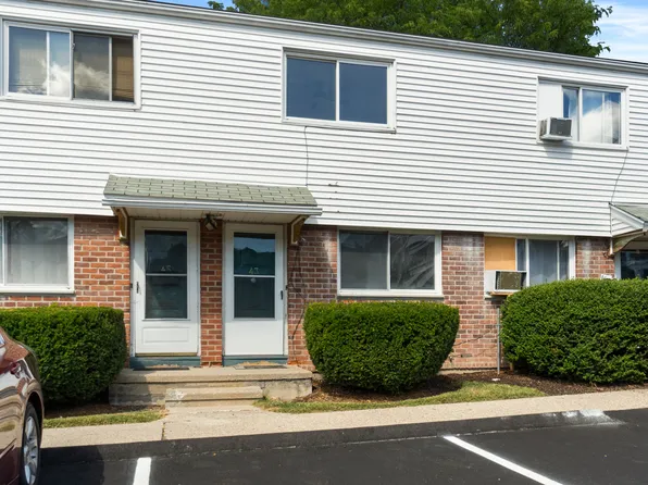 43 Linron Drive, Danbury, CT 06810