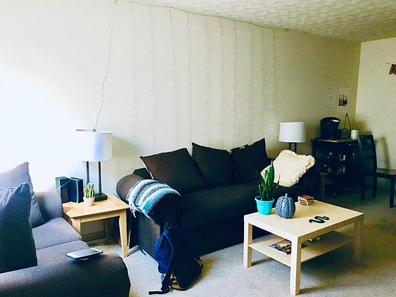 4th image of 141 E 13th Ave