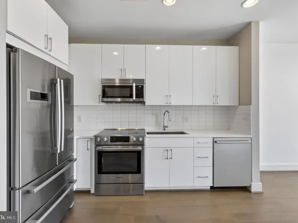 1500 Pennsylvania Ave SE APT 310, Washington, DC 20003