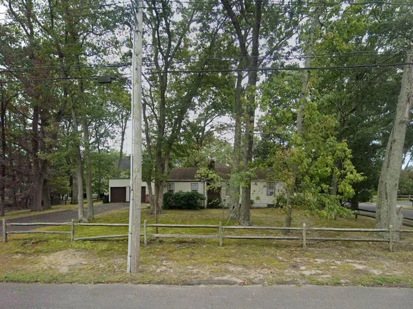 538 W Lincoln Avenue, Oakhurst, NJ 07755