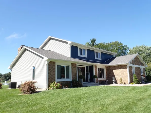 6818 Snowberry Dr, Fort Wayne, IN 46814