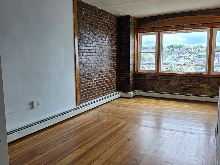235 Washington Ave #5 — Photo 12