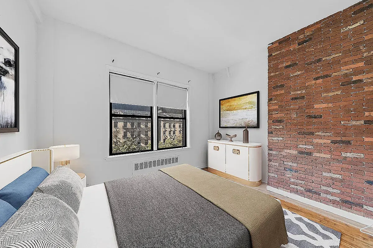 215 West 101st Street — Photo 2