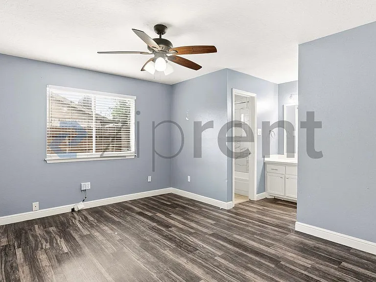 10914 Clear Fork Dr — Photo 20