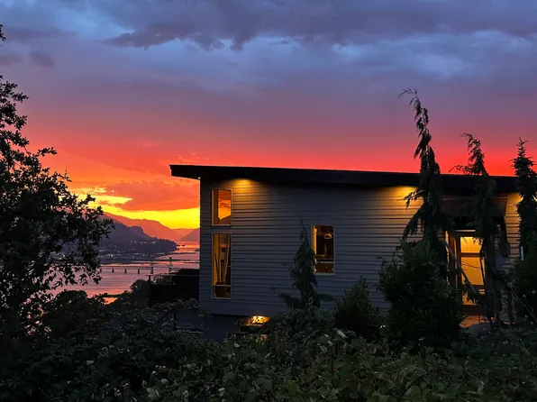 219 Eagle Ridge Dr, White Salmon, WA 98672