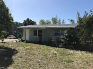 1224 Rosemary Ln, Naples, FL 34103