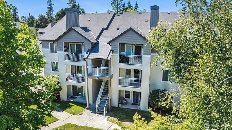 4th image of 12423 Harbour Pointe Boulevard #V202