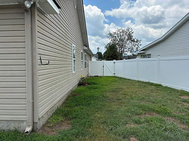 9565 Sullivan Dr — Photo 25