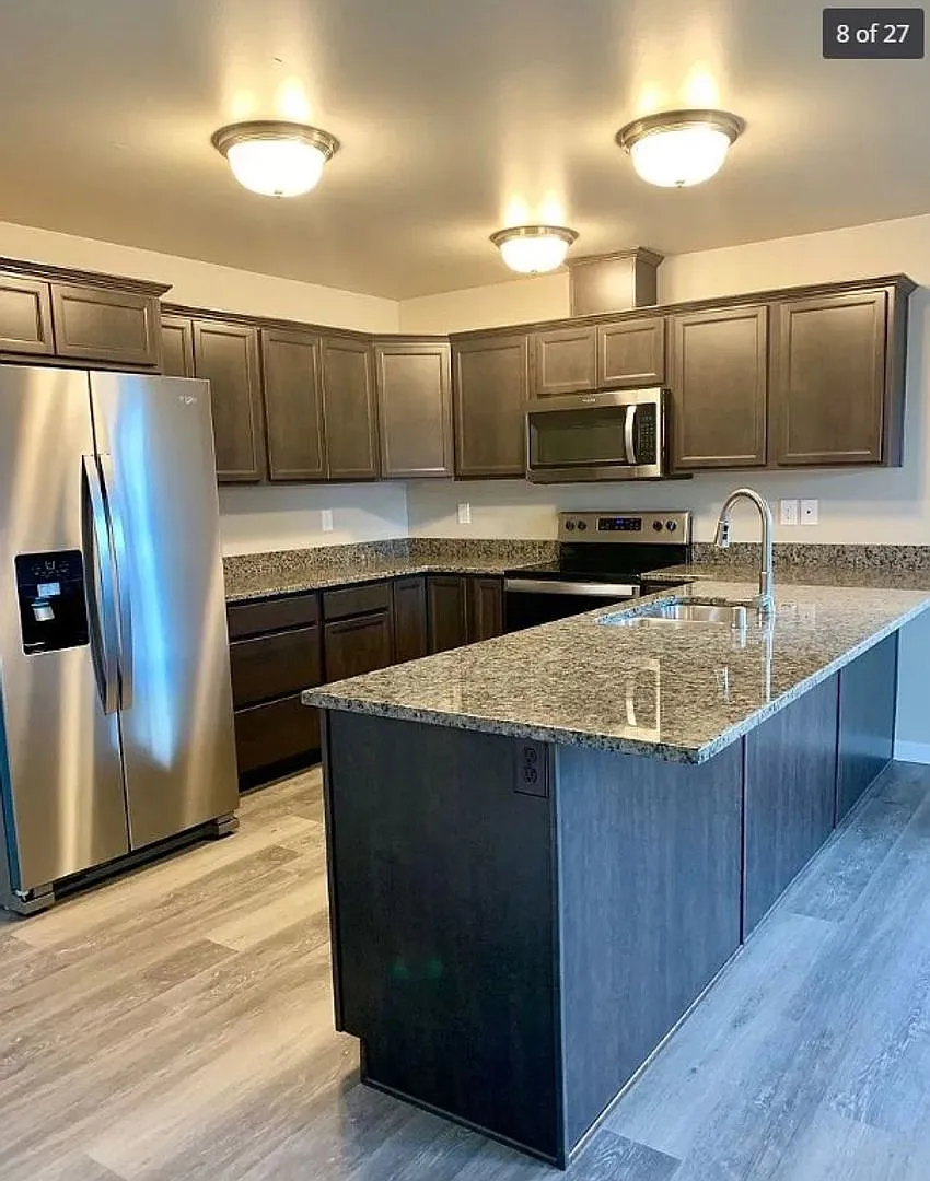 Limited-Time Offer: $25 Application Fee, Apply Today! Move in Special. $1000 off 1 month's rent! — Photo 3