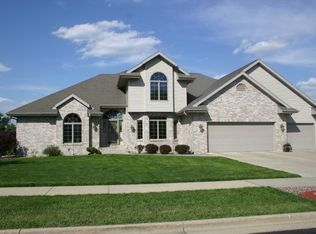 772 Foxfield Rd, Oregon, WI 53575