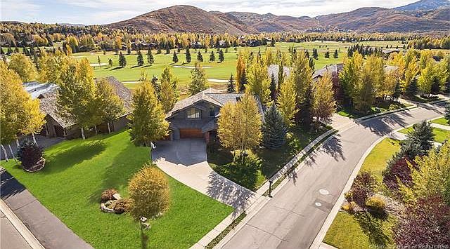 1st image of 2703 Estates Dr
