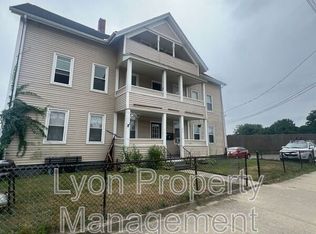 315 E School St #1R, Woonsocket, RI 02895