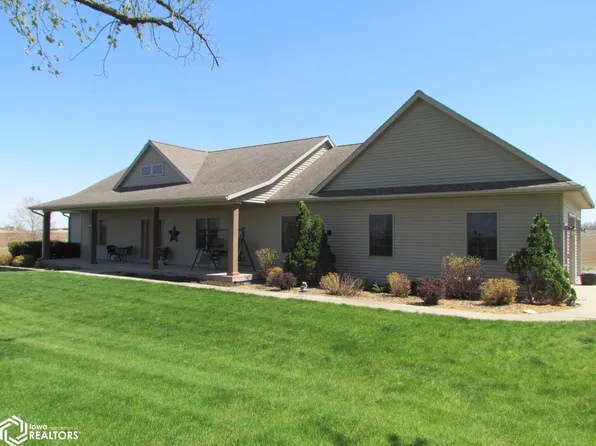 1842 Old 6 Rd, Brooklyn, IA 52211