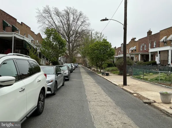 1039 Edgemore Rd, Philadelphia, PA 19151