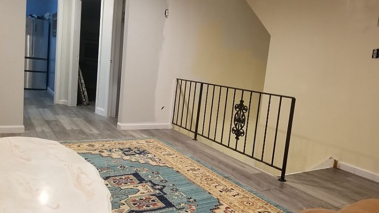 2nd image of 1119 Sheridan Ave #2