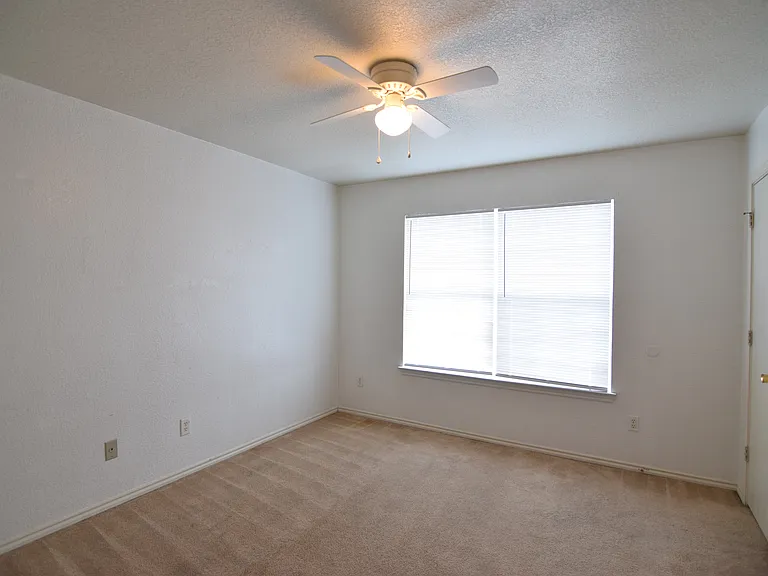 3302 Hereford Ln, Killeen — Photo 15
